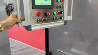 TDPB 1900 CNC ফোম স্কিভিং মেশিন উচ্চ নির্ভুলতা পিলিং